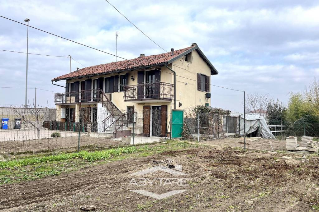 Casa Indipendente in vendita a Carignano regione San Vito