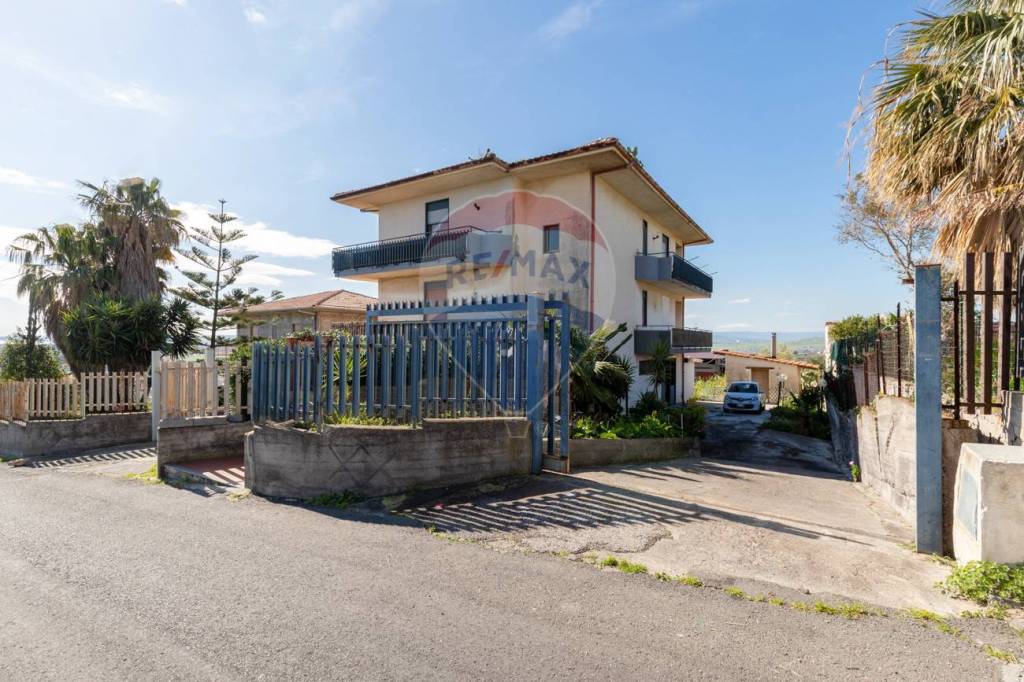 Appartamento in vendita a Catania via Del Nocciolo, 31
