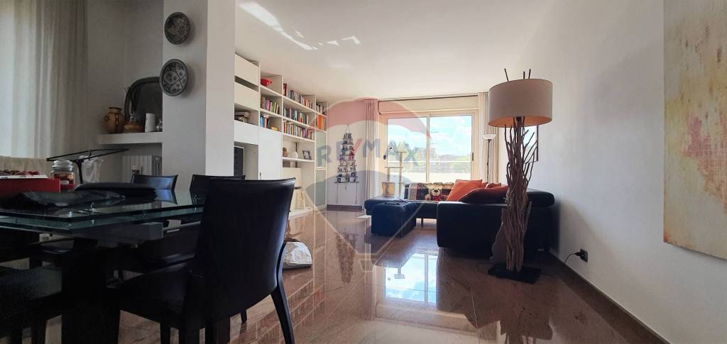 Appartamento in vendita a Bari via Camillo Rosalba, 41a
