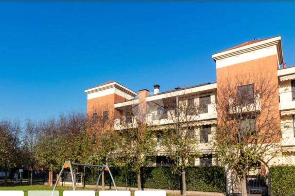 Appartamento in in vendita da privato a Corbetta via Fausto Coppi, 5