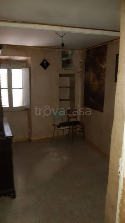 Appartamento in in vendita da privato a Caprarola via Giuseppe Garibaldi, 31