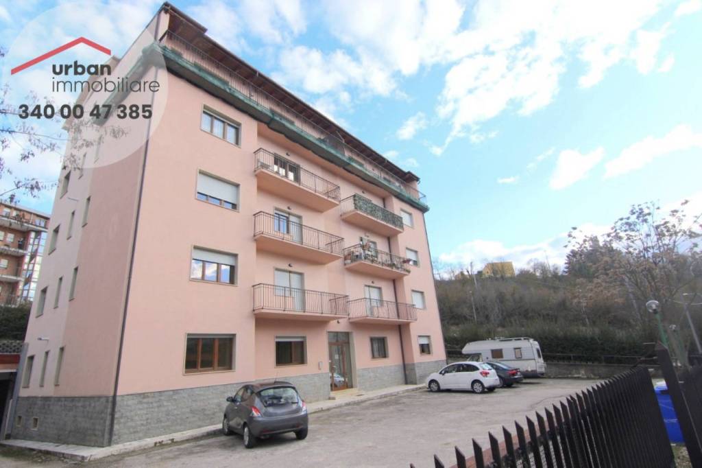 Appartamento in vendita a L'Aquila via Avezzano, 3/a