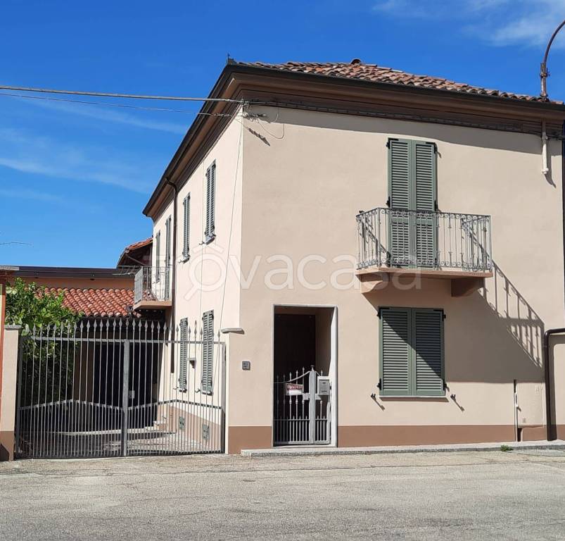 Villa in in vendita da privato ad Asti frazione San Marzanotto, 27