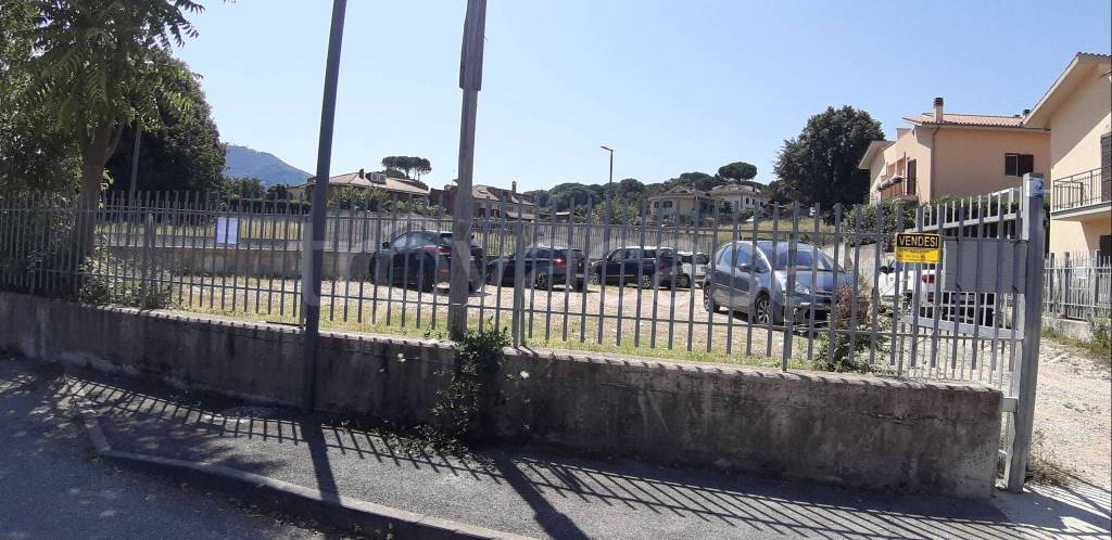 Posto Auto in vendita a Marino via Costa Caselle, snc