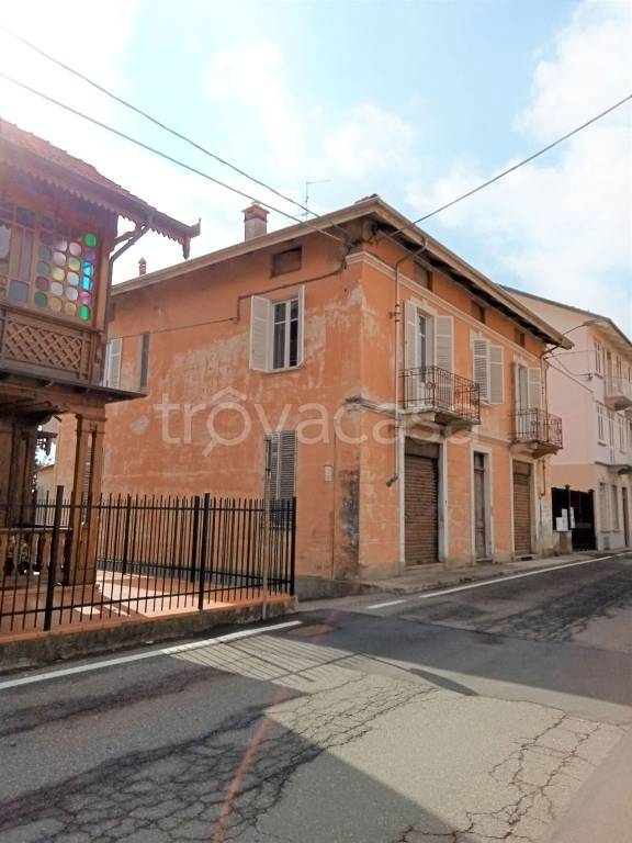 Casa Indipendente in vendita a Pralungo via Roma, 20