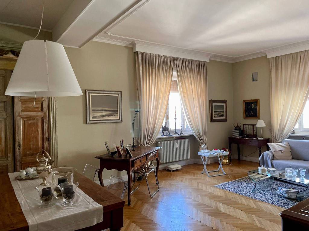 Appartamento in in vendita da privato a Biella via Pietro Losana, 13