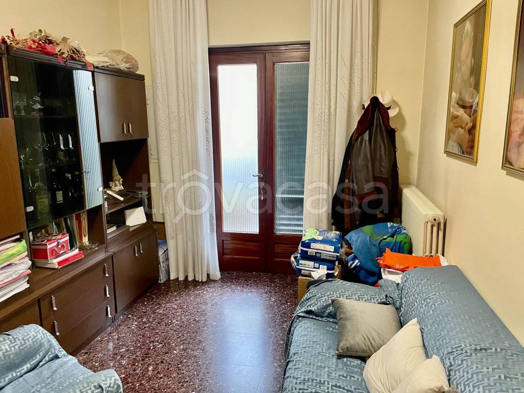 Villa in vendita a Monsummano Terme via Risorgimento, 200