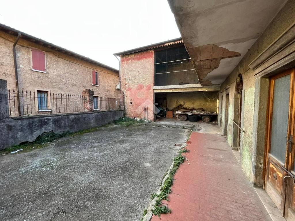 immagine annuncio 4 di 8