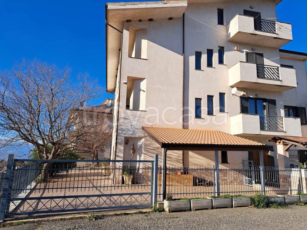 Casa Indipendente in in vendita da privato a San Giorgio Albanese strada Provinciale San Giorgio, 46