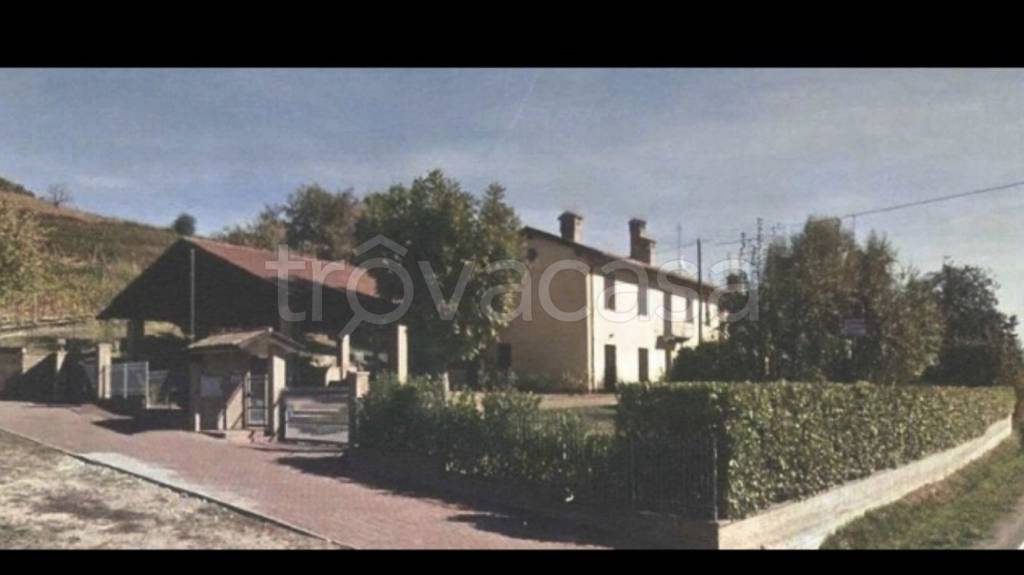 Casale in vendita ad Agliano Terme via Donato Aluffi