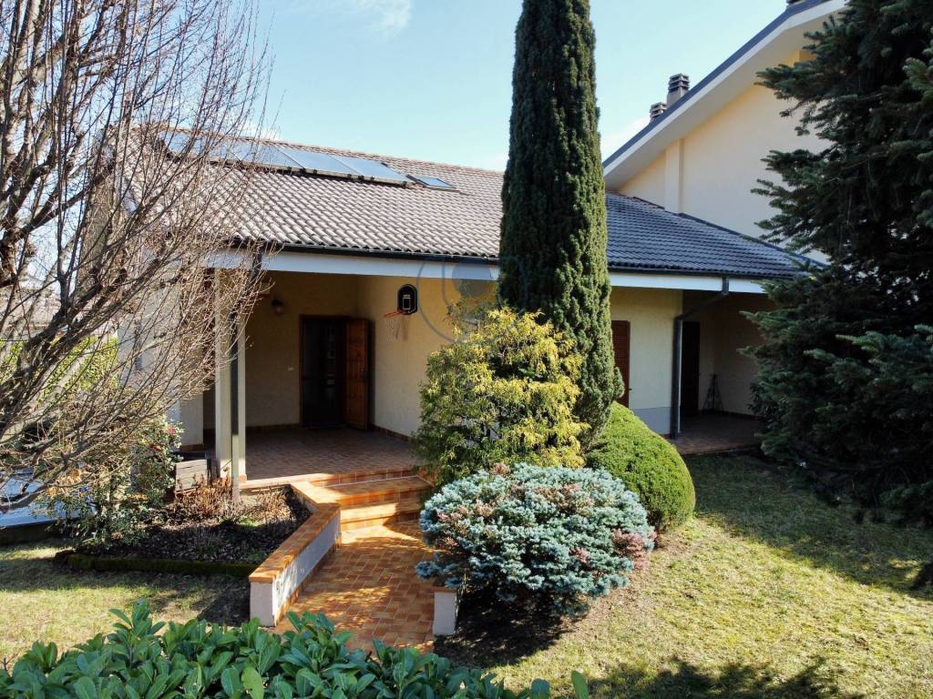 Villa in vendita a Sangano via Alessandro Manzoni, 23