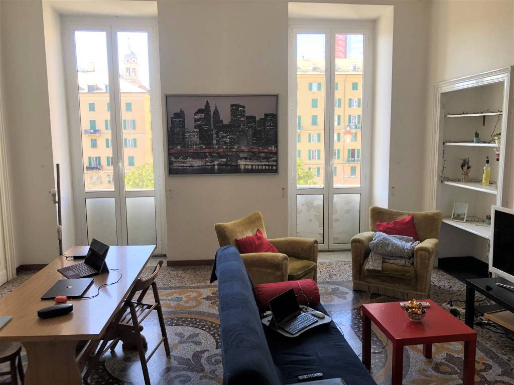 Appartamento in vendita a Genova piazza Paolo da Novi