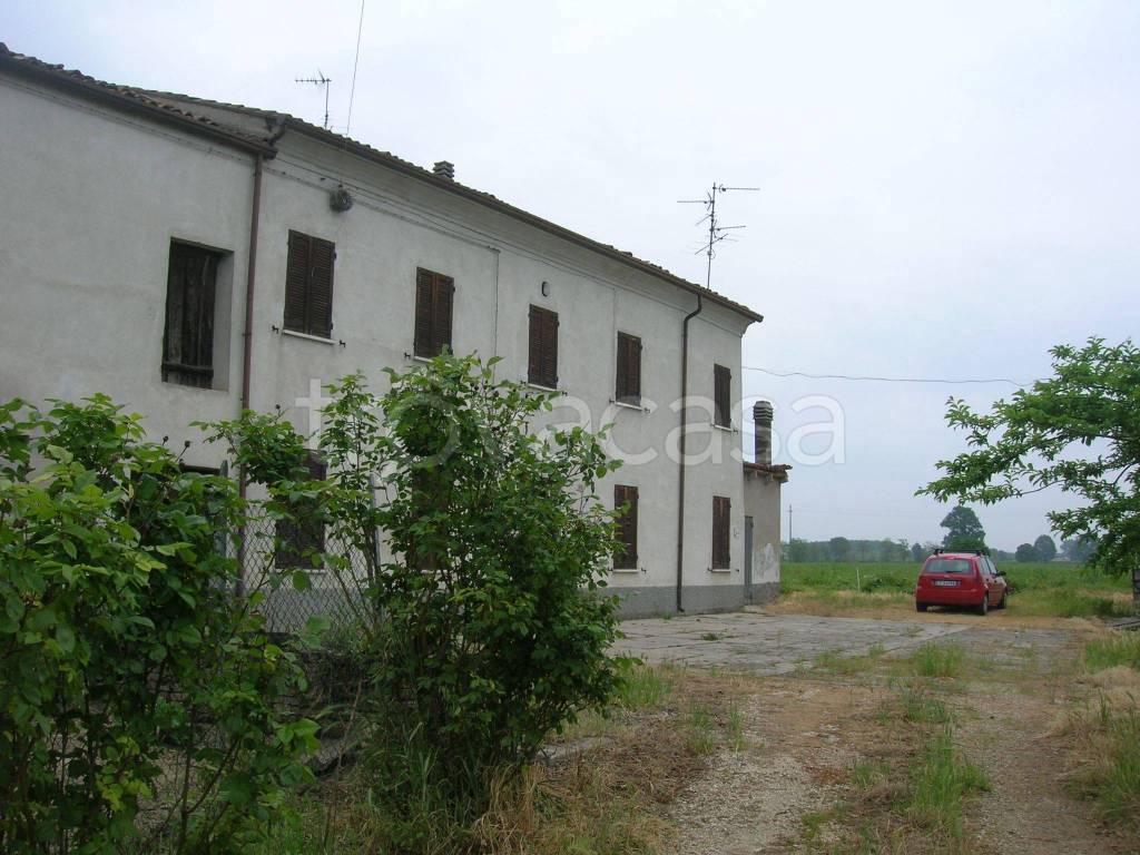 Villa in in vendita da privato a Borgocarbonara via Bancare I, 15