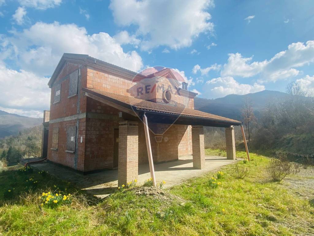 Villa in vendita a Varese Ligure località Costa della Chiesa