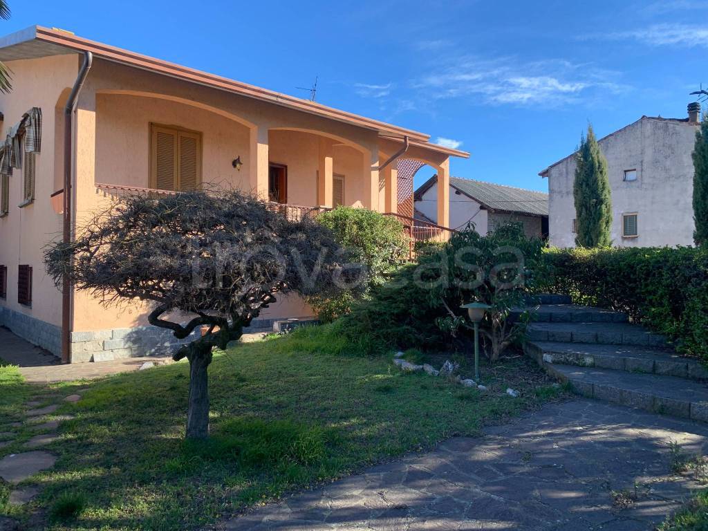 Villa in vendita a Salvirola via Sabbioni, 3