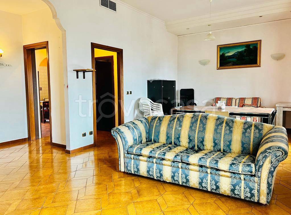 Appartamento in vendita a Santa Marinella via Giuseppe Garibaldi, 10