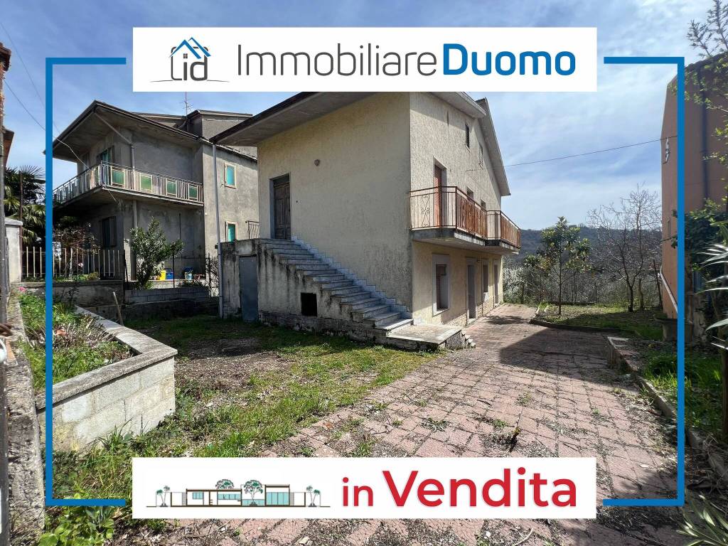 Villa in vendita a Sant'Angelo a Cupolo via Dante Alighieri, 21