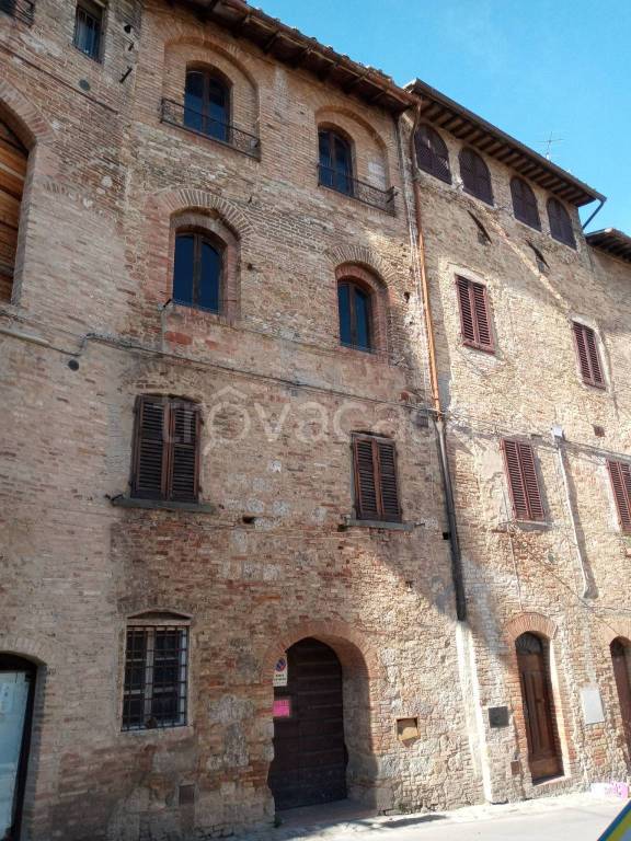 Intero Stabile in in vendita da privato a San Gimignano vicolo San Matteo