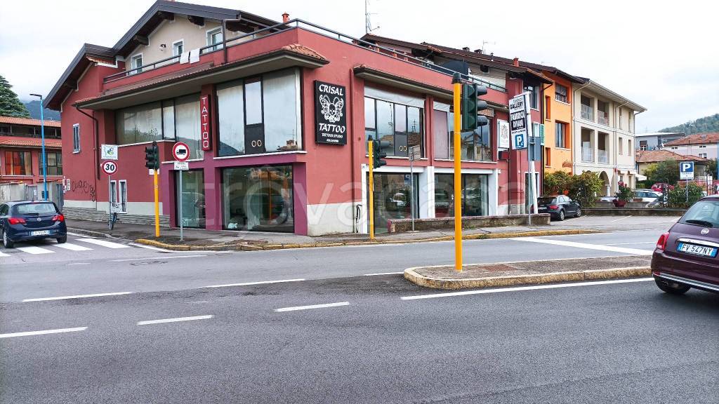Ufficio in vendita a Brescia via Passo dello Stelvio, 2