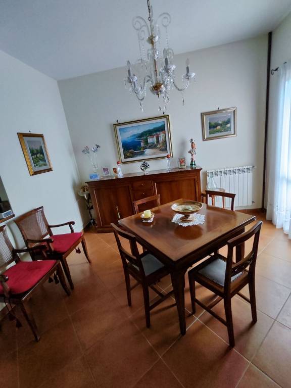 Villa Bifamiliare in in vendita da privato a Roma viale di Castel Porziano