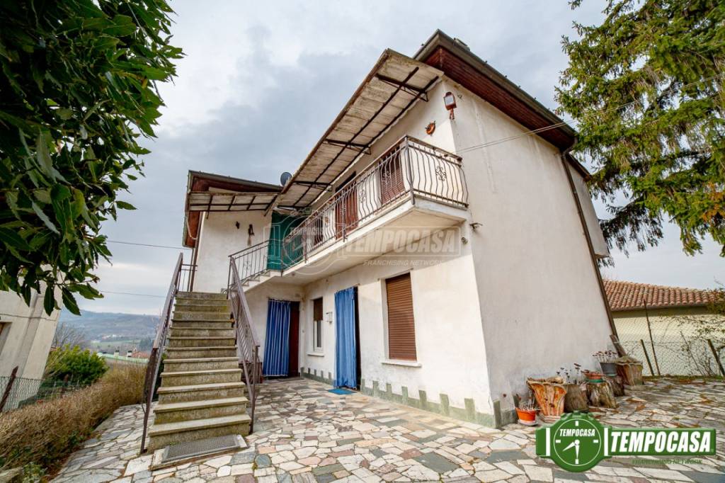Villa Bifamiliare in vendita a Godiasco Salice Terme via Gerbidi, Godiasco Salice Terme