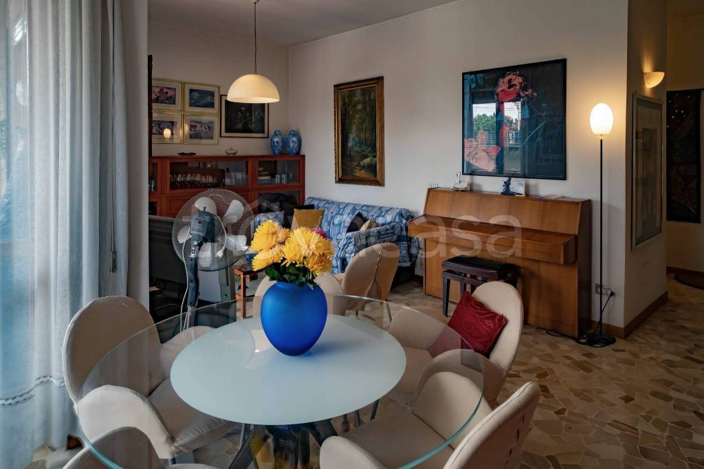 Appartamento in vendita a Cologno Monzese via John Fitzgerald Kennedy
