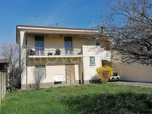 Villa in vendita a Rivolta d'Adda via botticelli, 18
