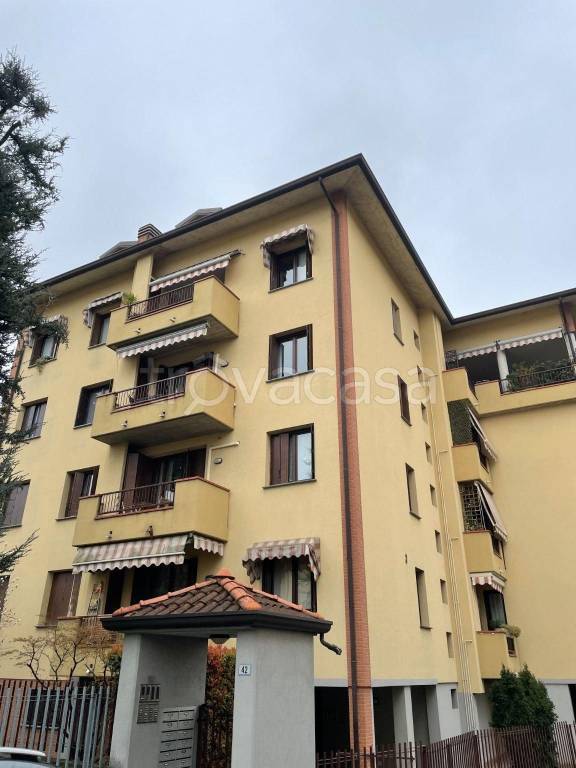 Appartamento in vendita ad Agrate Brianza via Giacomo Matteotti