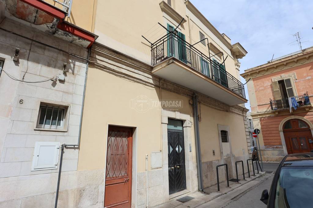 Appartamento in vendita a Triggiano vico Francesco Cilea, 4