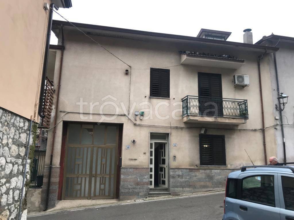Appartamento in vendita a Cervinara via Castello, 59