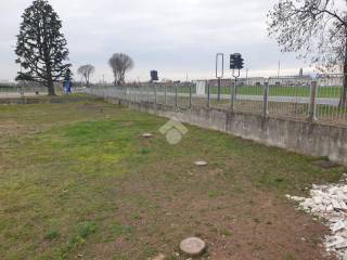 Terreno commerciale in vendita a urgnano via monsignor rossi