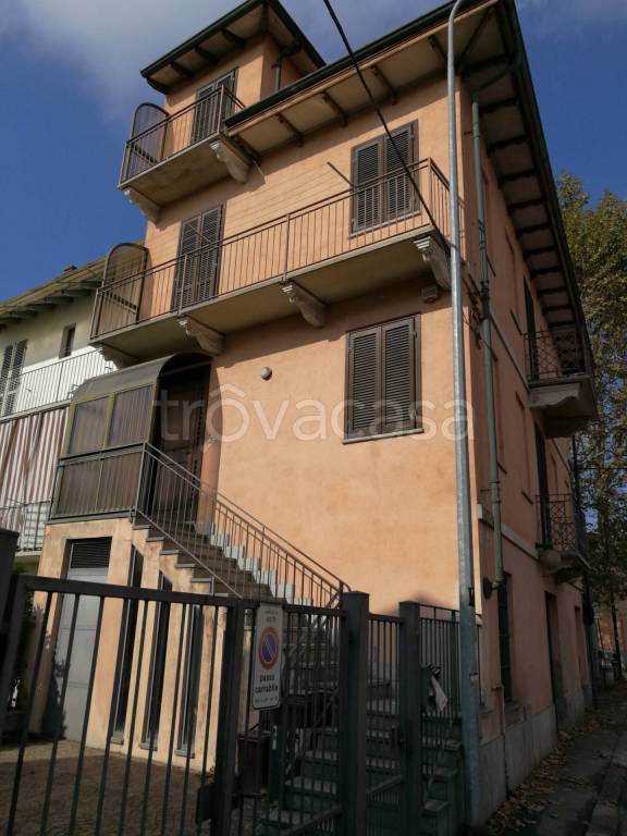 Casa Indipendente in vendita ad Asti corso Palestro