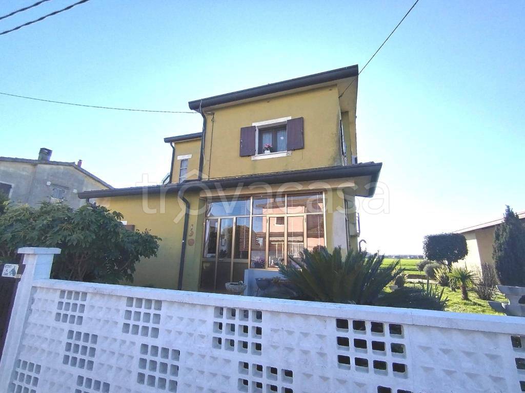 Villa in vendita a Porto Viro frazione Villaregia