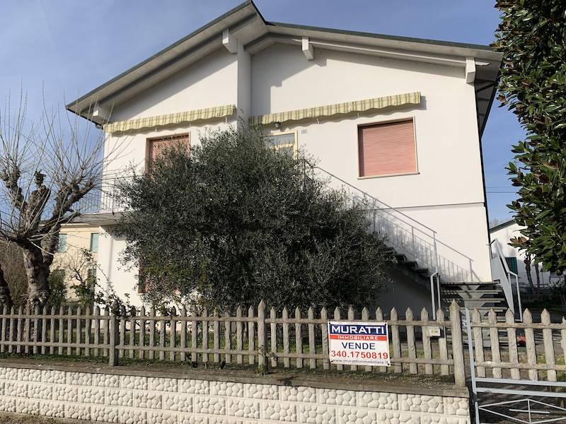 Villa in vendita a Molinella corso Giuseppe Mazzini, 152