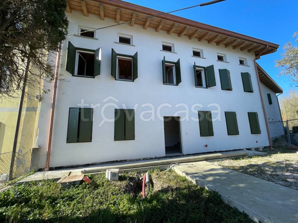 Casa Indipendente in vendita a Gorizia località piuma, 11