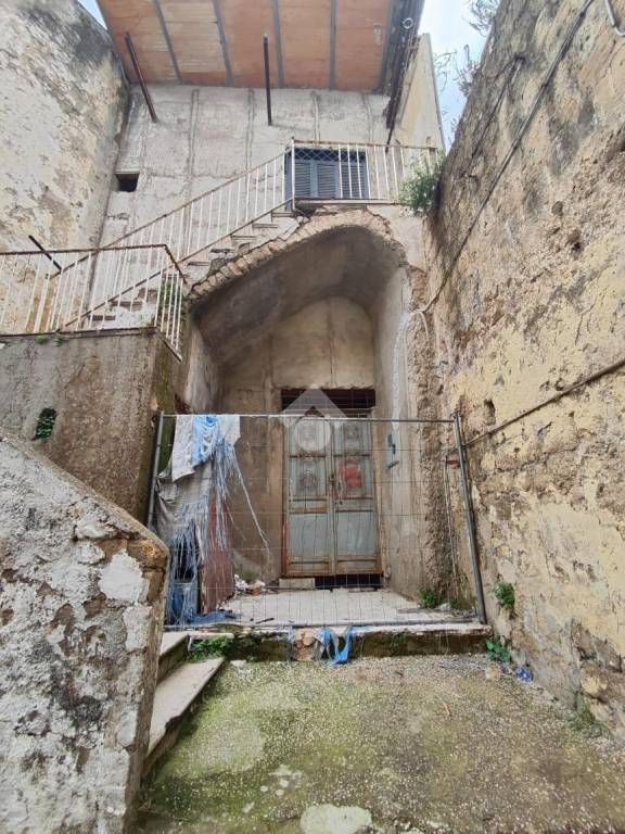 Appartamento in vendita ad Afragola via Vittorio Alfieri, 2