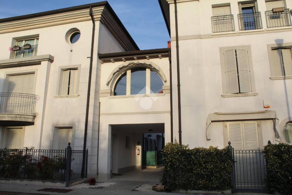 Appartamento in vendita a Suzzara viale San Zonta