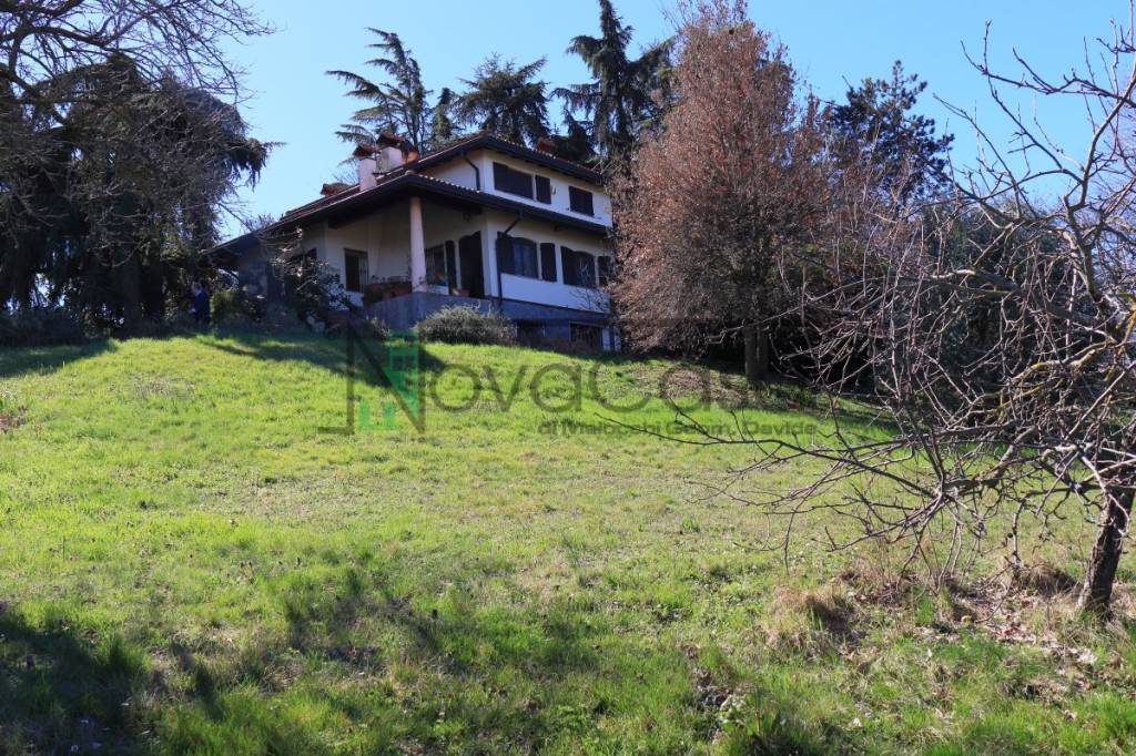 Villa in vendita a Salsomaggiore Terme strada Comunale Costa Marenga, 11