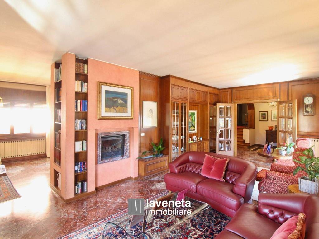 Villa in vendita a San Donà di Piave via Giodo Bortolazzi, 20