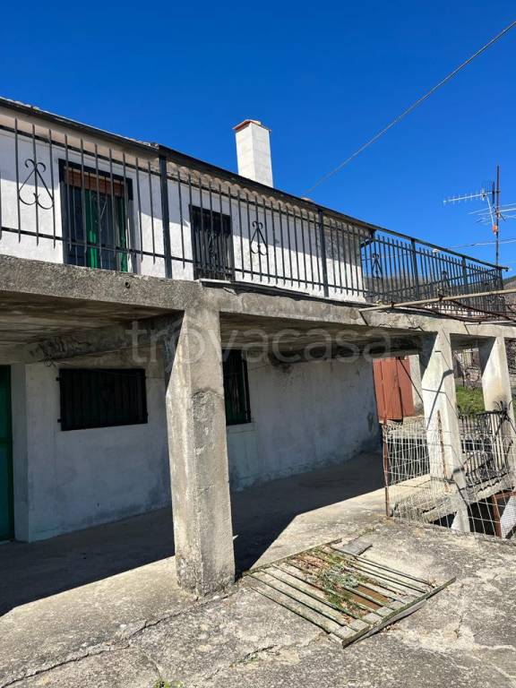 Casale in vendita a Schiavi di Abruzzo frazione Badia, 133