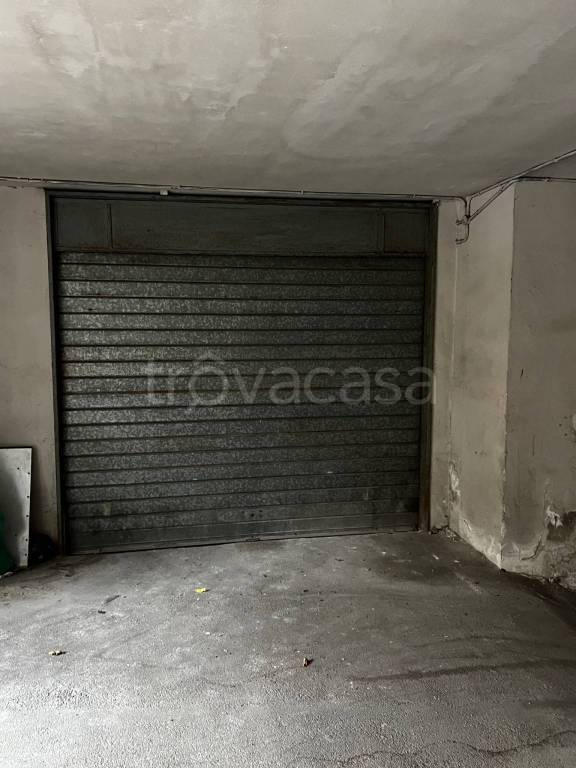 Garage in affitto a Qualiano via Fratelli Bandiera