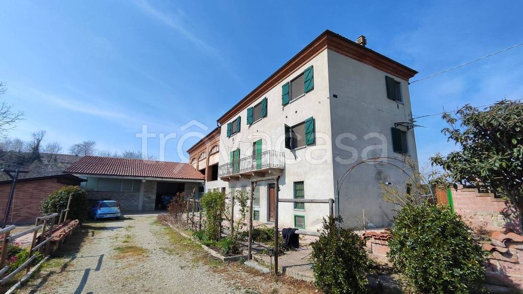 Villa Bifamiliare in vendita ad Asti corso Torino