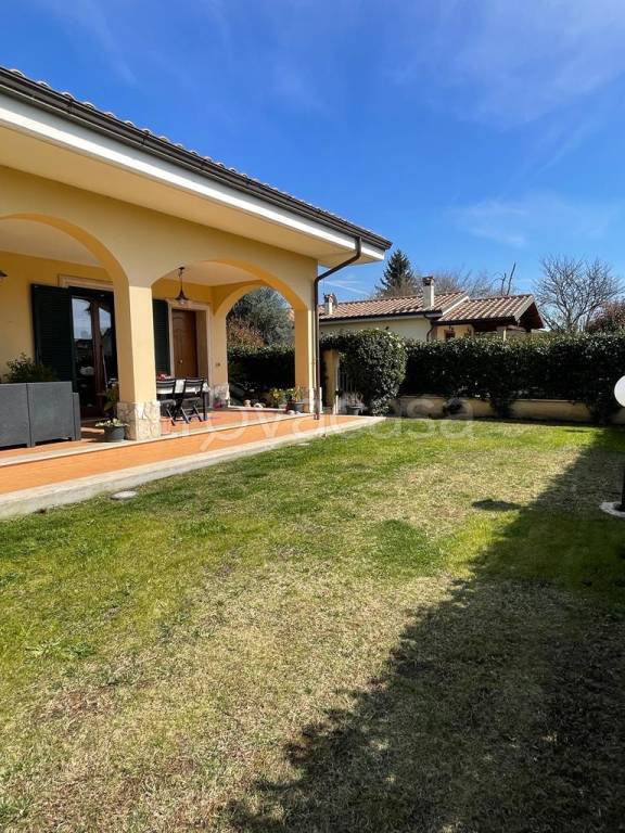 Villa in in vendita da privato a Zagarolo via Colle Palombara, 112