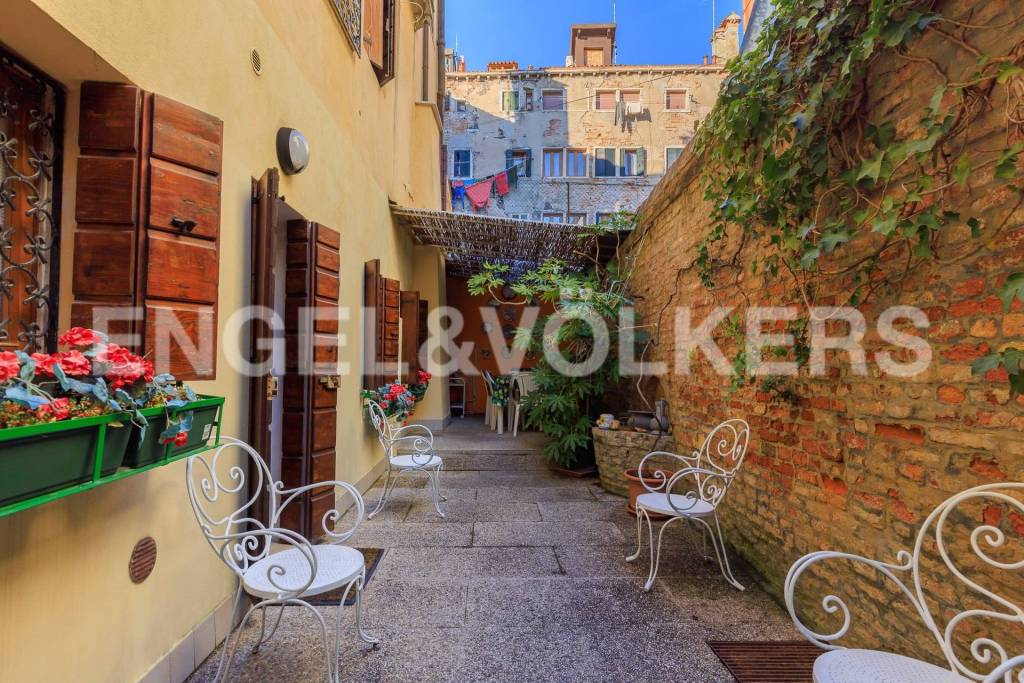 Appartamento in vendita a Venezia campo ss. Giovanni e Paolo o Zanipolo