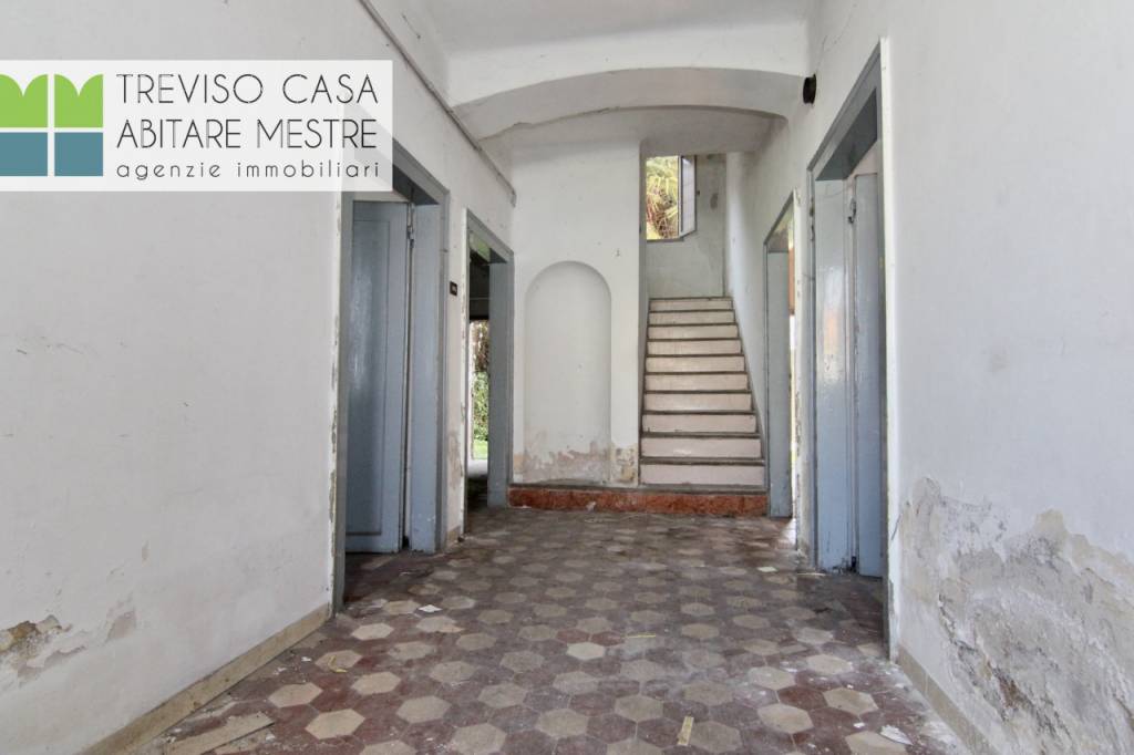 Villa a Schiera in vendita a Treviso viale Montegrappa