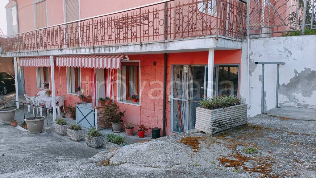 Appartamento in vendita ad Anguillara Veneta via Roma, 13