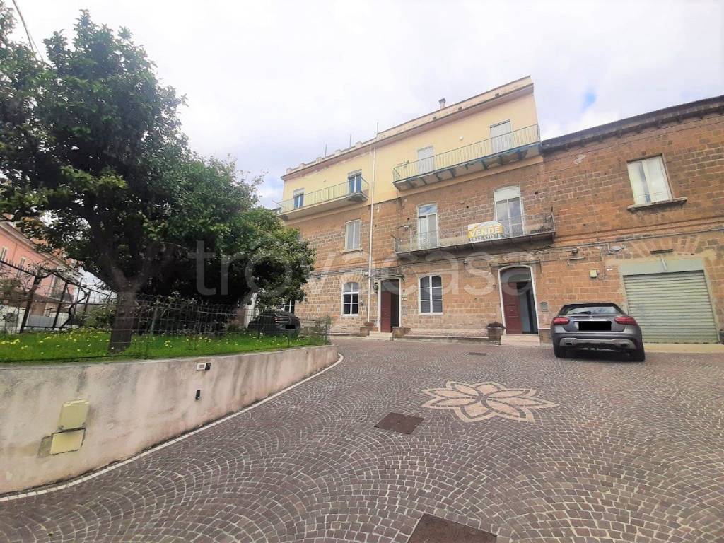 Appartamento in vendita a Caserta via Pasquale Tenga