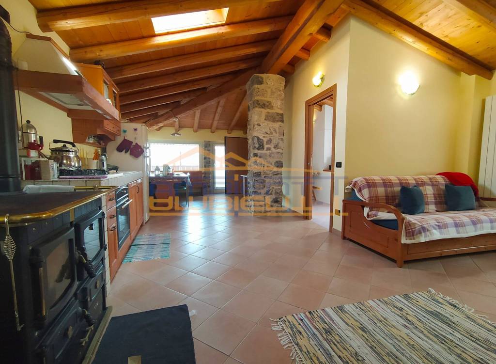 Casa Indipendente in vendita a Bracca via Cavalier Antonio Dentella, 30