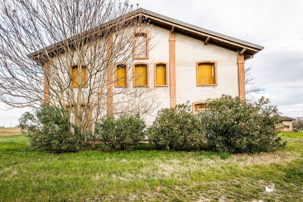 Casa Indipendente in vendita a Castelfranco Emilia via noce 26