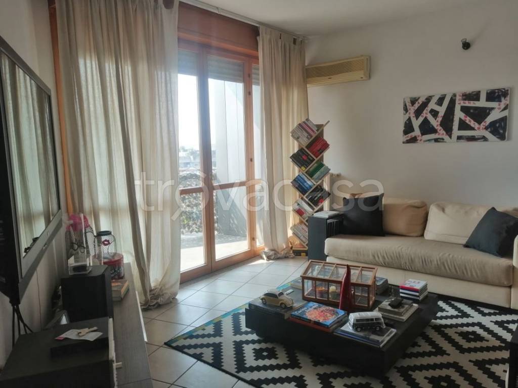 Appartamento in vendita a Milano viale Ortles, 78